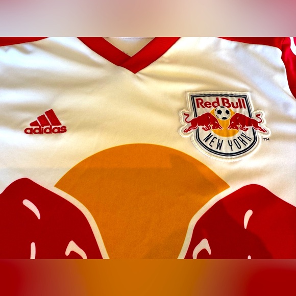 Adidas New York Red Bulls 2016-17 Primary Replica Soccer Jersey -Youth Large - Picture 11 of 15